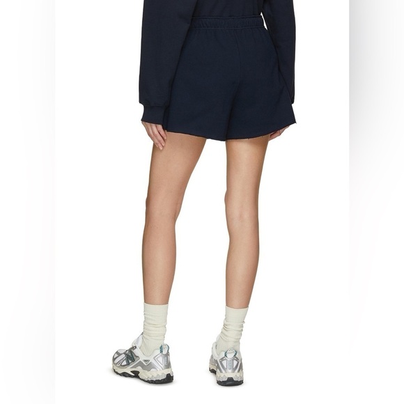 Mardi Mercredi Actif Flower Embroidered Sweatshorts - Picture 2 of 6